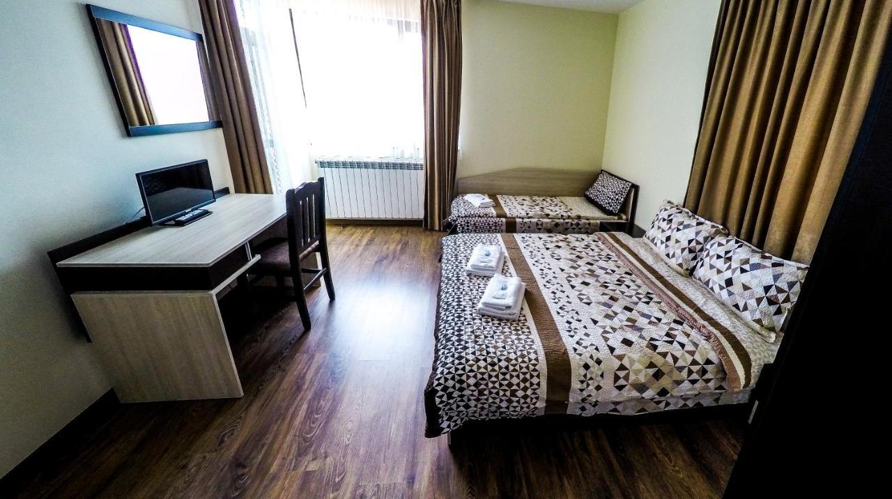 Divna Guest House โดสปัต ภายนอก รูปภาพ